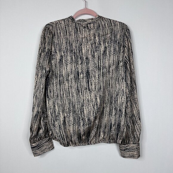 2/$30 NWT Autres Filles Printed Satin Blouson Cuff Faux Wrap Top Ivory #A1587 - Picture 4 of 8